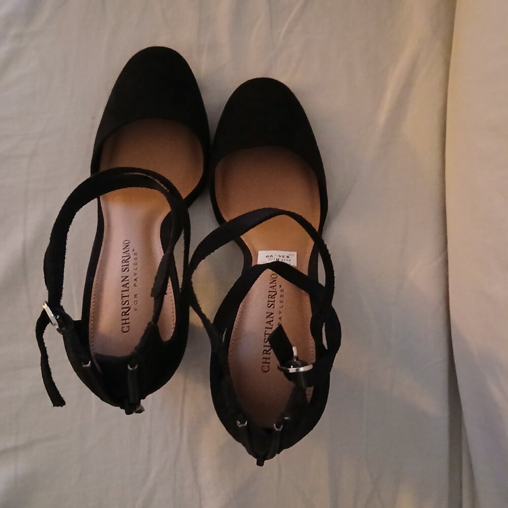 Shoes - Picture 7 of 7